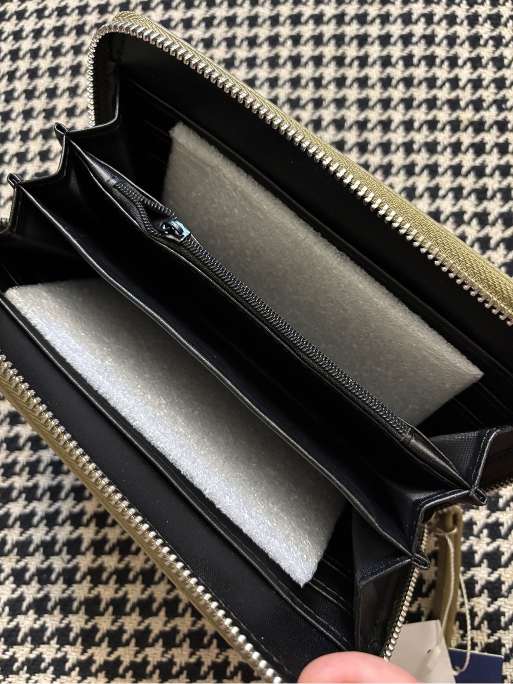 3-Piece Wallet Bundle - Picture 5 of 12